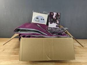 lot 66 image: ETE Etmate Purple Sauna Blanket M