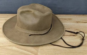 lot 55D image: New Minnetonka The Aussie Tan Hat Womens XL $64.95 Retail N