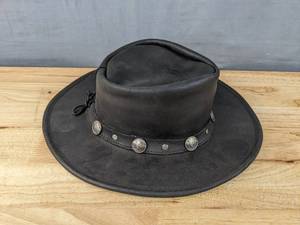 lot 98 image: Minnetonka Western Hat with Buffalo Nickel Accents - Black Leather Unisex Medium N