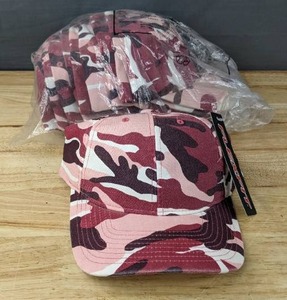 lot 20B image: 34 Brand New Yupoong FlexFit Pink Camo Hats LargeXL A