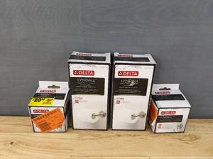 lot 81A image: New Delta Lyndall Brushed Nickel 2 Toilet Paper Holders and 2 Hooks V