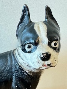 lot 8A image: Vintage Cast Iron Dog Door Stop