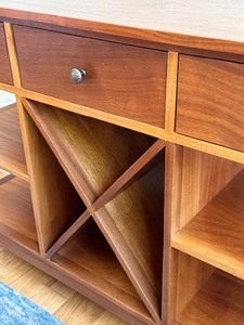 lot 7 image: Decorative Console