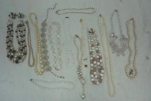 lot 10 image: Jewelry lot plus two necklaceearring sets