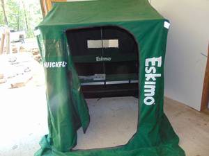 Eskimo Quickflip II Portable Fish House