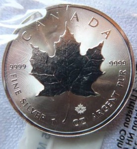 lot 34 image: CANADA SILVER $5 MAPLE LEAF