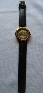 lot 37 image: DONALD TRUMP WHITE HOUSE WRIST WATCH