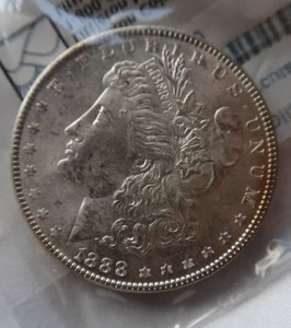 lot 65 image: 1888 MORGAN SILVER DOLLAR