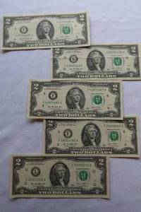 lot 83 image: 2013 SERIES $2 BILLS