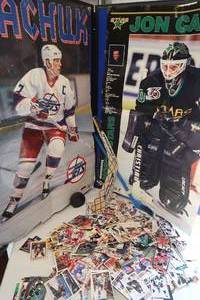 lot 117 image: GIANT HOCKEY LOT - JON CASEY & KEITH TKACHUK