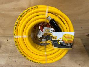 lot 113 image: FLO-LITE 50 Rubber Air Hose Kit (07132412)