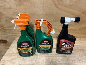 lot 157 image: 4 Bottles of Weed Killer and 1 Bottle of Moss Killer