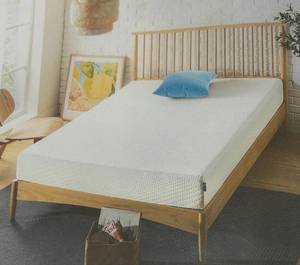 lot 160 image: ZINUS 8 Green Tea Memory Foam Mattress- Full