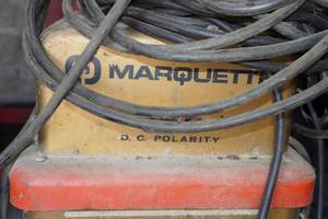 lot 274 image: Vintage Marquette Powr-Twin ACDC Arc Welder
