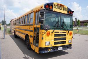 lot 30 image: 2008 Thomas Built MVP-EF School Bus