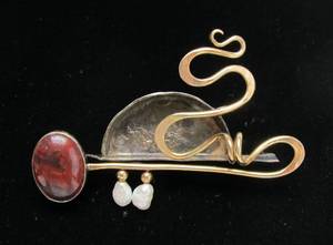 lot 8 image: Beautiful Modernist Sterling Silver Gold & Red Jasper & Pearl Brooch