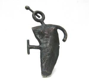 lot 16 image: Signed Vintage Sculptural Figural Modernist Bronze Brooch