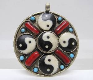 lot 37 image: Vintage Inlaid Silver Nepalese Yin Yang Mandala Pendant