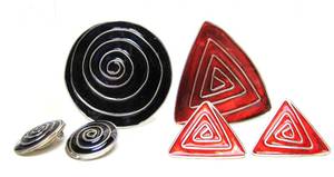 lot 46 image: 2 Signed Sterling Silver Spiral Brooch & Earring Sets by Julie Howison