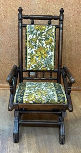 lot 5 image: Antique Victorian Gilder Chair