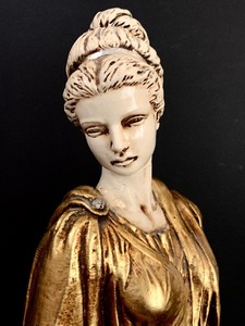 lot 31 image: Classic Vintage Woman Sculpture