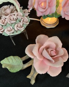 lot 57 image: Collection of Porcelain  Bone China Floral Decor
