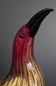 lot 79 image: Stunning Vintage Hand Blown Italian Art Glass Bird
