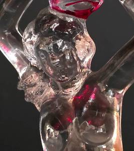 lot 93 image: Vintage Cambridge Glass Carmen Statue Compote