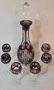lot 115 image: Vintage Nachtmann Amethyst Decanter and Aperitif Glass Set