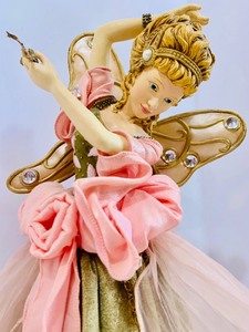 lot 104 image: Vintage SILVESTRI  Christmas Angel Mantel Tree Topper