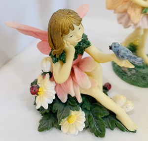 lot 114 image: Wonderful Vintage Boyds Collection Fairies, Including Jasmine Faeriemist morning fragrance