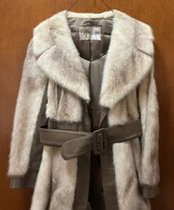 lot 169 image: Vintage Albrechts Fur Coat  Jacket