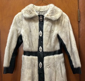 lot 171 image: Vintage Fur Coat  Jacket