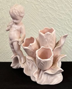 lot 230 image: W. Rice Vanity Cherub Lipstick Holder