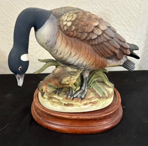 lot 237 image: Two Andrea Canadian Goose Figurines by Sadek