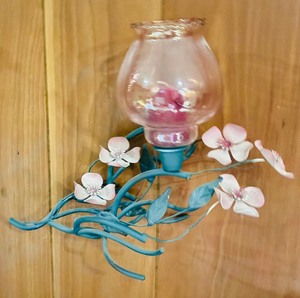 lot 220 image: Vintage Pair of Decorative Metal Floral Design Candle Holders