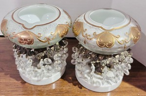 lot 222 image: Vintage Footed Ashtray  Dish with Marble Base