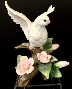 lot 279 image: Vintage Porcelain Figurines Decor Flower Bird Figurines Peace Dove and Floral Bird Ornaments