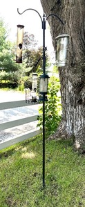 lot 253 image: Double Shepards Hook with Bird Feeders