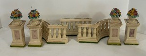 lot 329A image: Decorative Porcelain Fencing