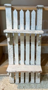 lot 336A image: Decorative White Wall Shelf and Tray Stand