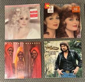 lot 369 image: Seven Sensational Record Albums including The Judds, Dottie West, Charlie Rich and more