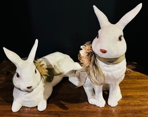 lot 201 image: Vintage White Porcelain Bunnies