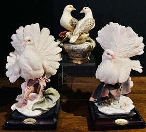 lot 209 image: Vintage Dove on Flowers, Dove on Tiles & Love and Peace Florence Birds