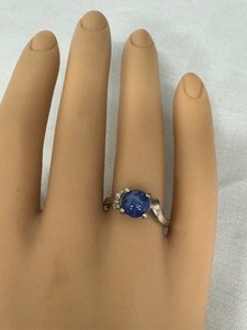 lot 312 image: Vintage Blue Sapphire Ring