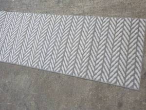 lot 11 image: Mohawk Floor Runner 2 ft x 6 ft...