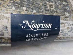 lot 18 image: Nourison Accent Rug 24 x 36 Skid Resistance Backing
