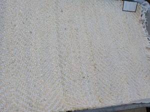 lot 21 image: Threshold Accent Rug 24 x 36