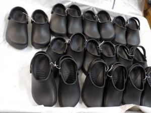 lot 62 image: 10 pair size 355 Black New Clogs...