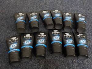 lot 114 image: 12 x 2 oz Schick Hydro Sense Shave Cream